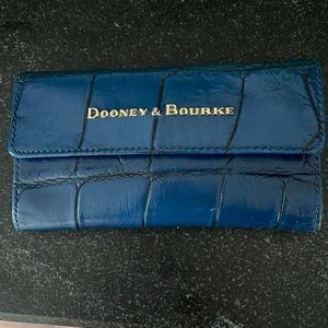 Woman wallet